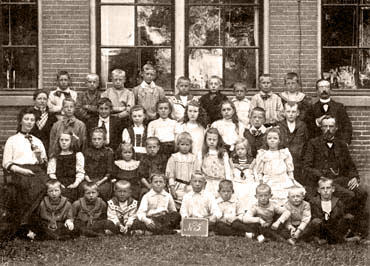 Schoolklas in Berkhout, 1912