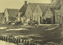 Vissershuisjes op Vissereiland te Hoorn, rond 1880