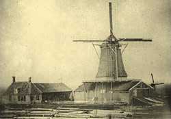 Molen De Halm op Visserseiland te Hoorn, circa 1900