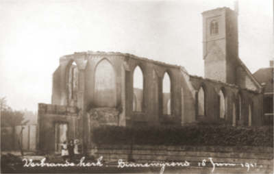 Foto Ruine kerk Binnenwijzend, 1911