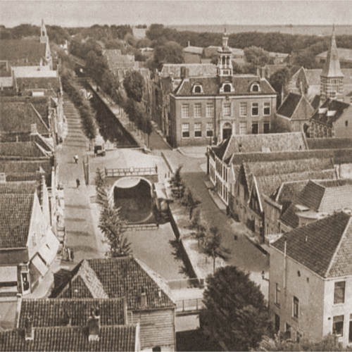 Luchtfoto Raadhuis en Damsluis, 1941