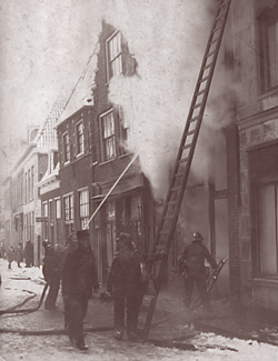 Brandmeester Lückens, Kruisstraat Hoorn